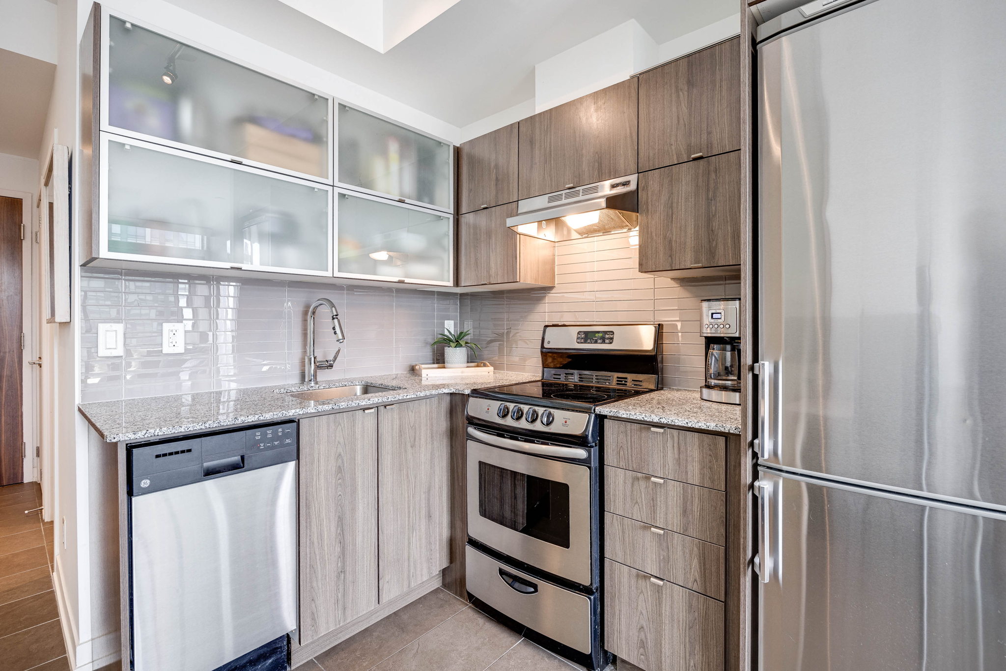 Toronto property showcase — delivered property photograph 6