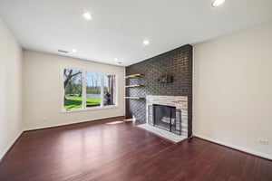 Grove Ave B-S2404-008.jpg