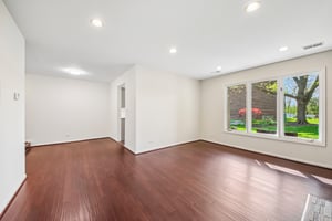 Grove Ave B-S2404-009.jpg