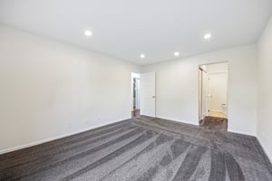 Grove Ave B-S2404-022.jpg