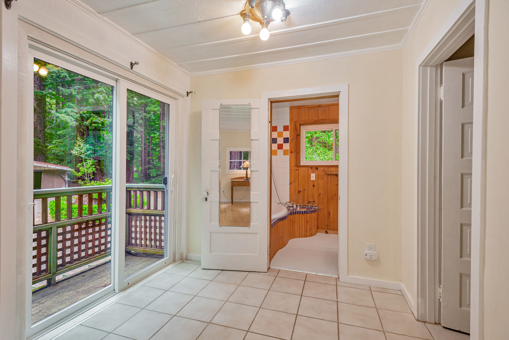 36_170 Madrone Ave