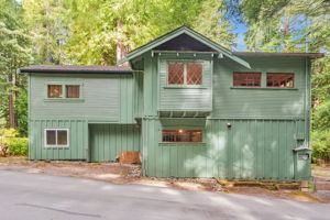 01_170 Madrone Ave