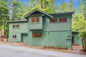 02_170 Madrone Ave