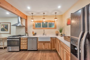 14_170 Madrone Ave