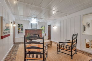 24_170 Madrone Ave