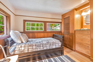 31_170 Madrone Ave