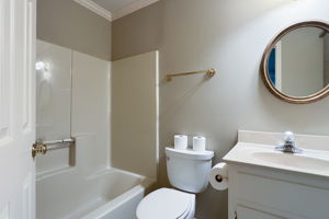 Photo 44