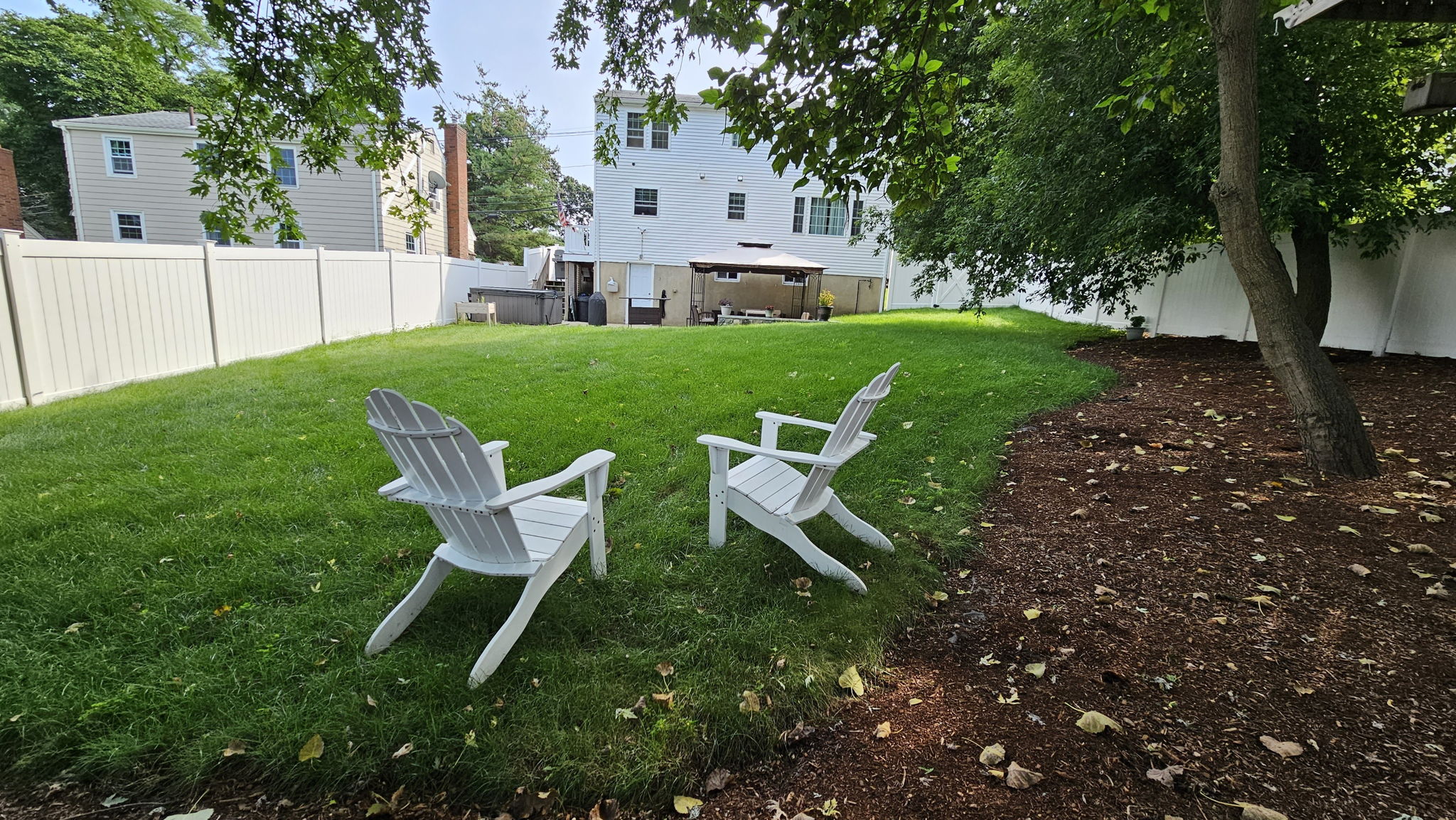 Expansive back yard