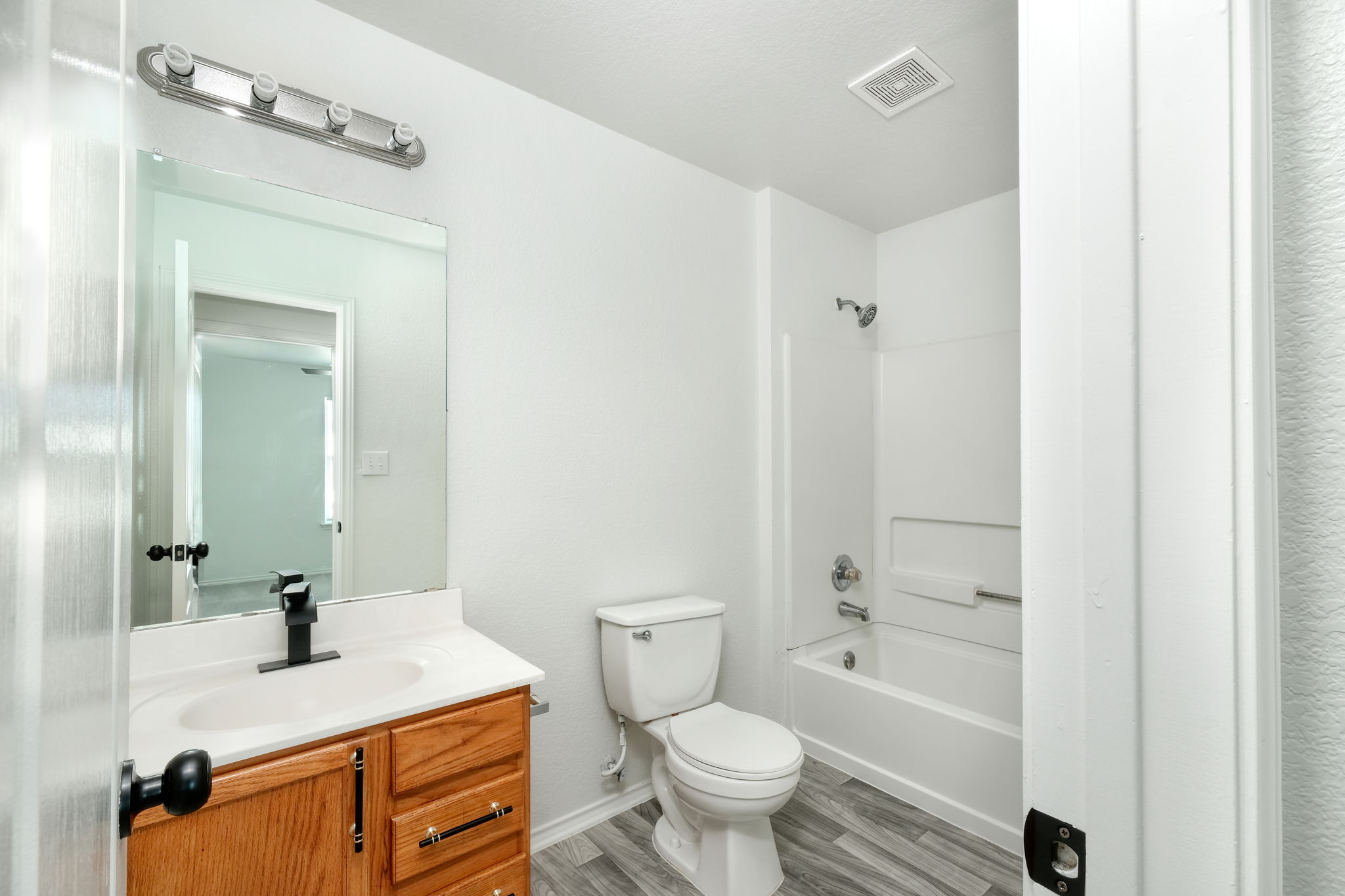 Upstairs Bathroom