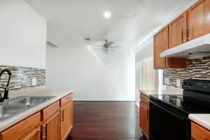 Kitchen/Dining