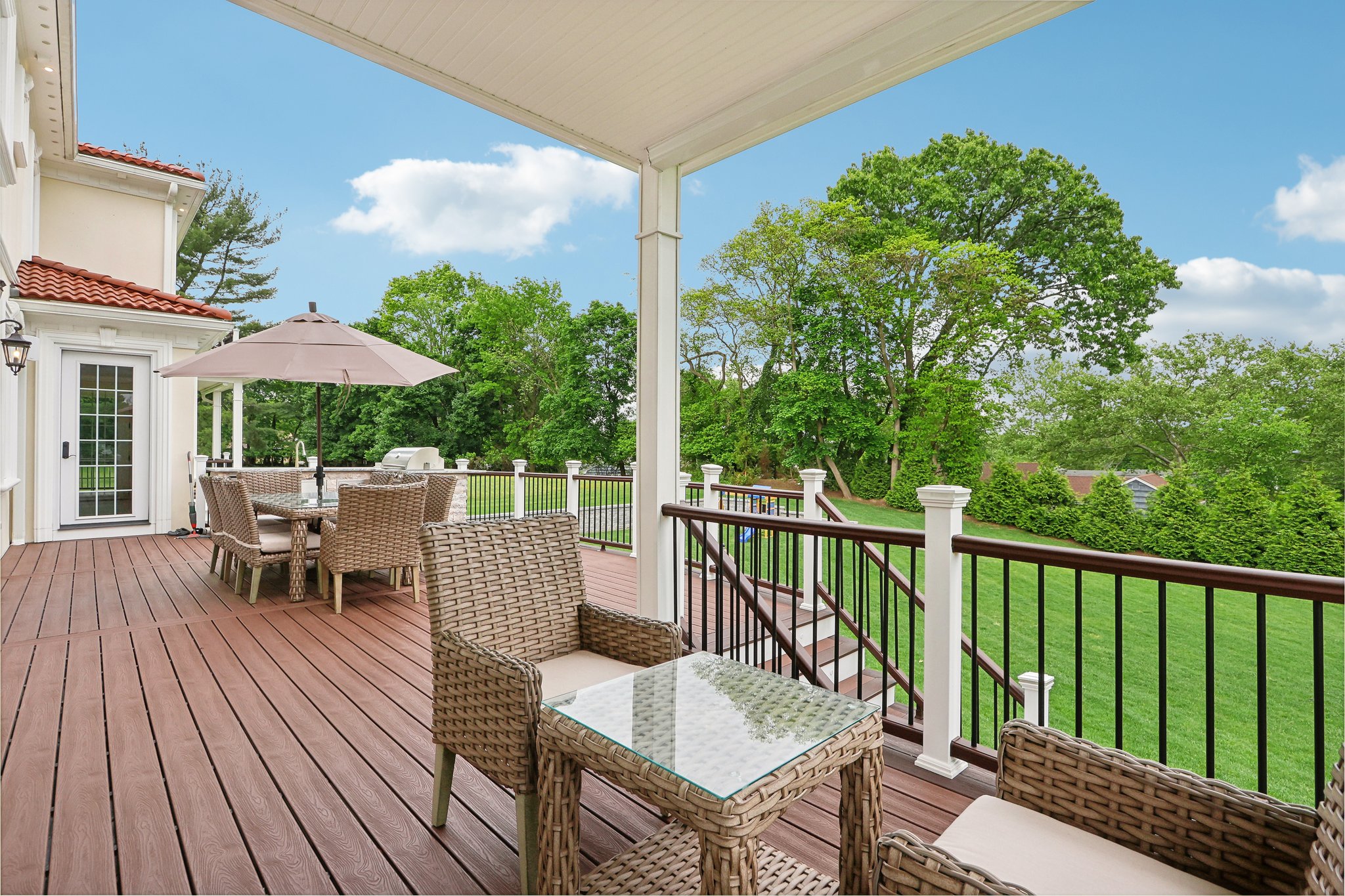 N Farview Ave-066.jpg