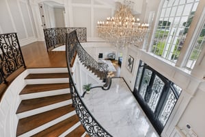 N Farview Ave-006.jpg