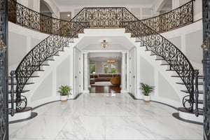 N Farview Ave-009.jpg