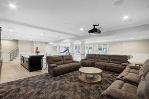 N Farview Ave-010.jpg