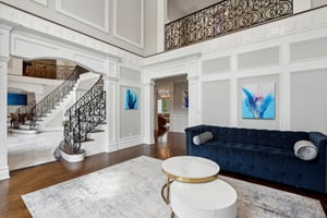 N Farview Ave-013.jpg