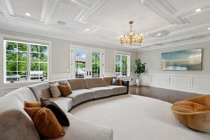 N Farview Ave-018.jpg