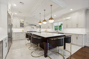 N Farview Ave-026.jpg