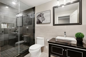 N Farview Ave-038.jpg