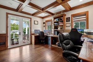 N Farview Ave-039.jpg