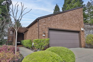 Photo 0
