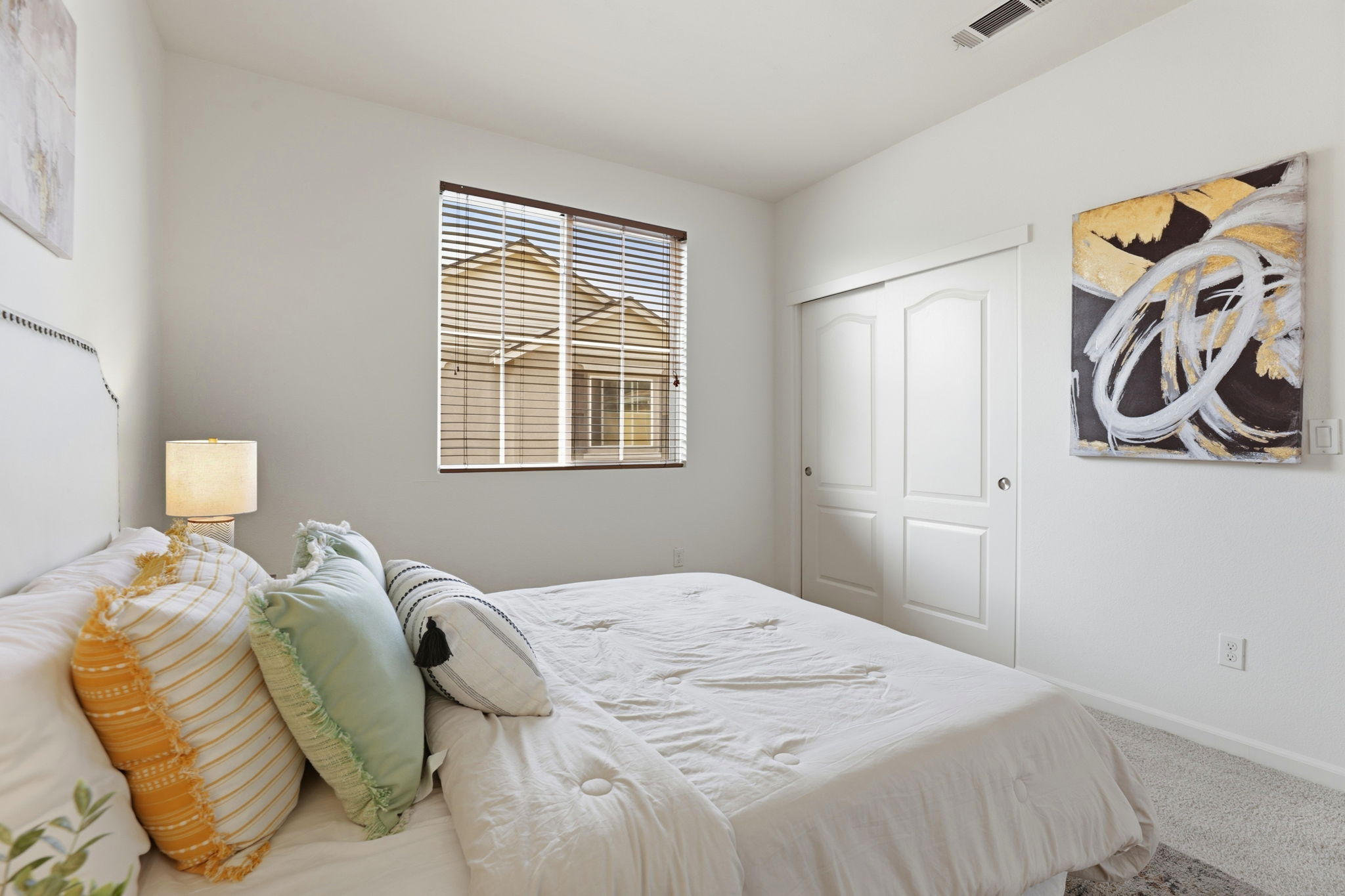 028_f8_170 Sturla Way