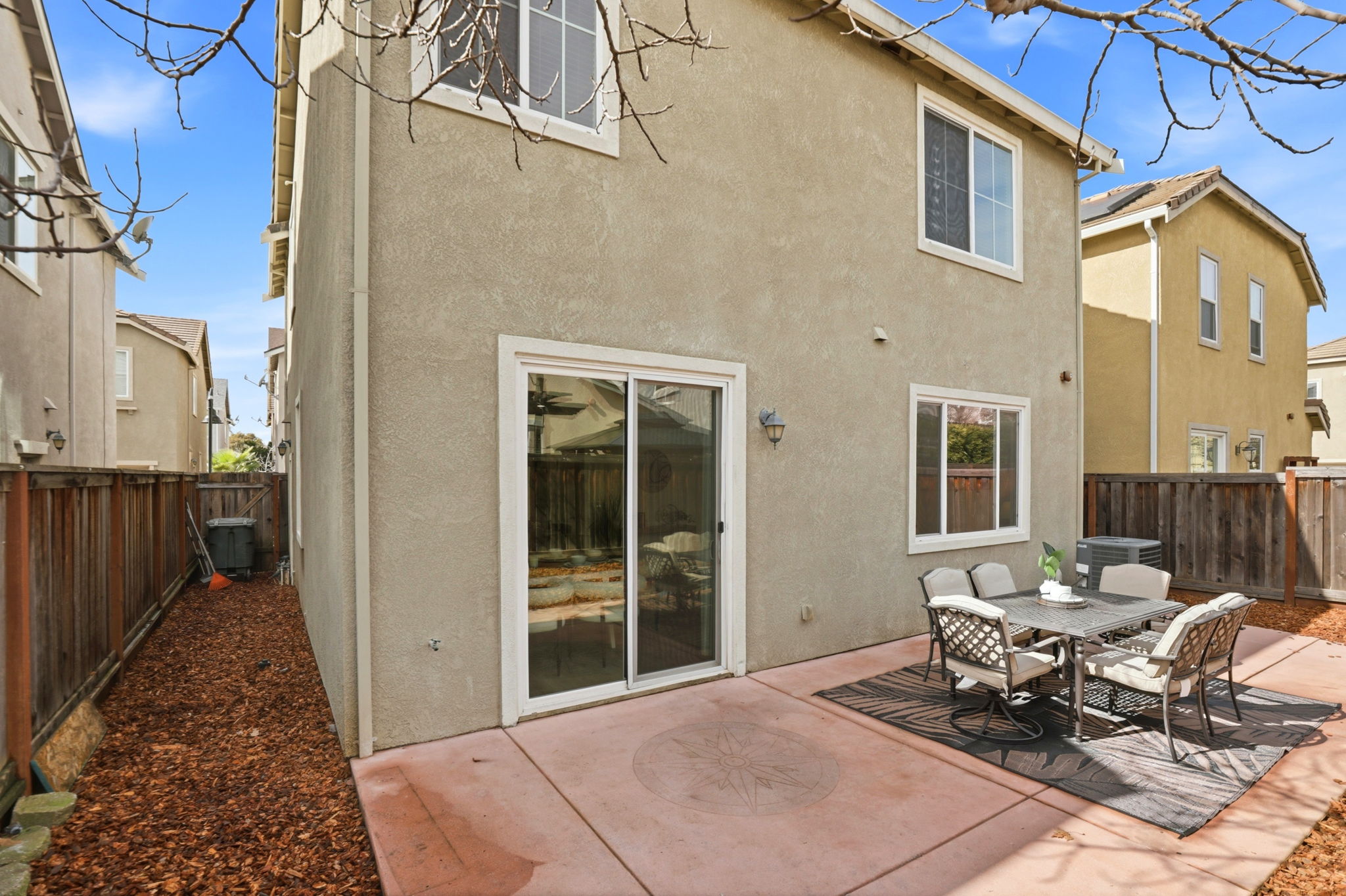 041_f8_170 Sturla Way