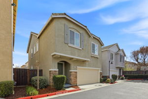 002_f8_170 Sturla Way