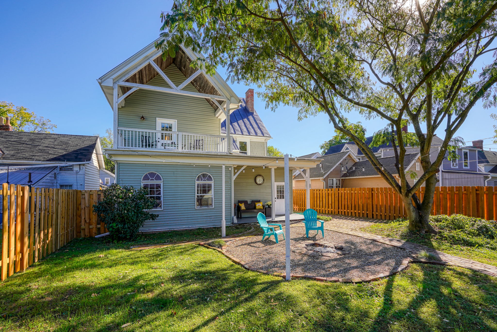 170 Vine St (8)