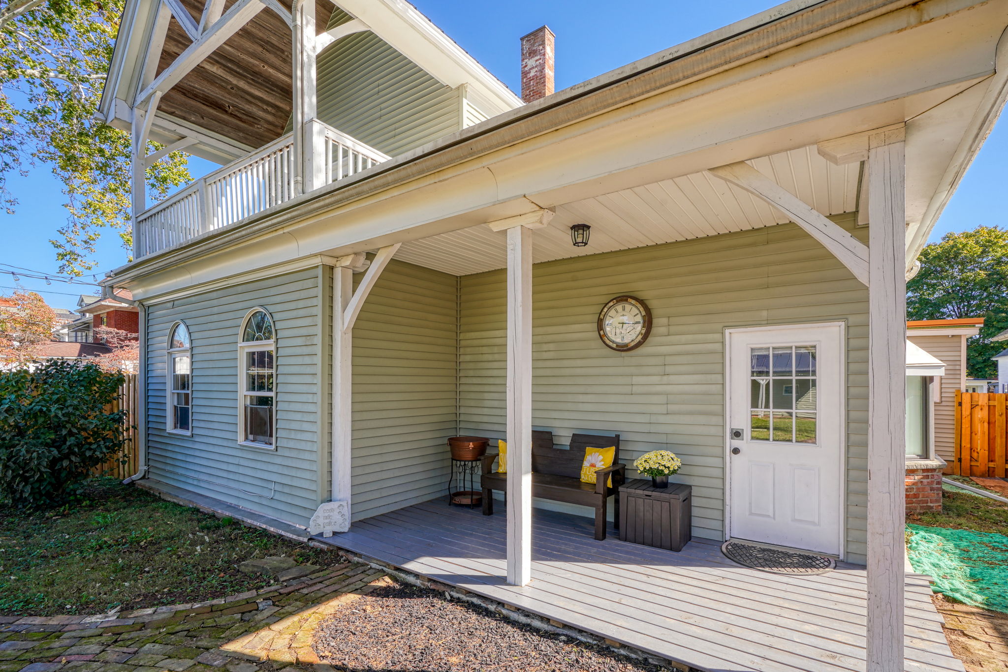 170 Vine St (15)