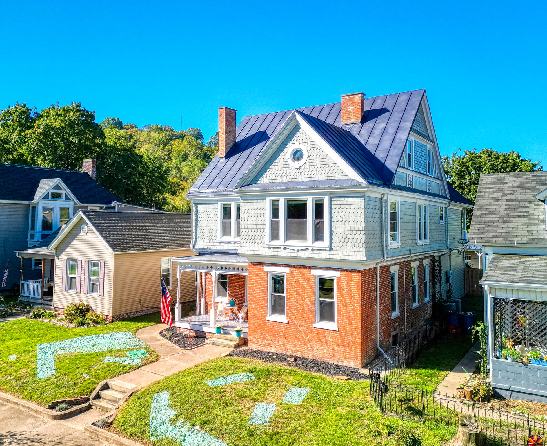 170 Vine St (18)