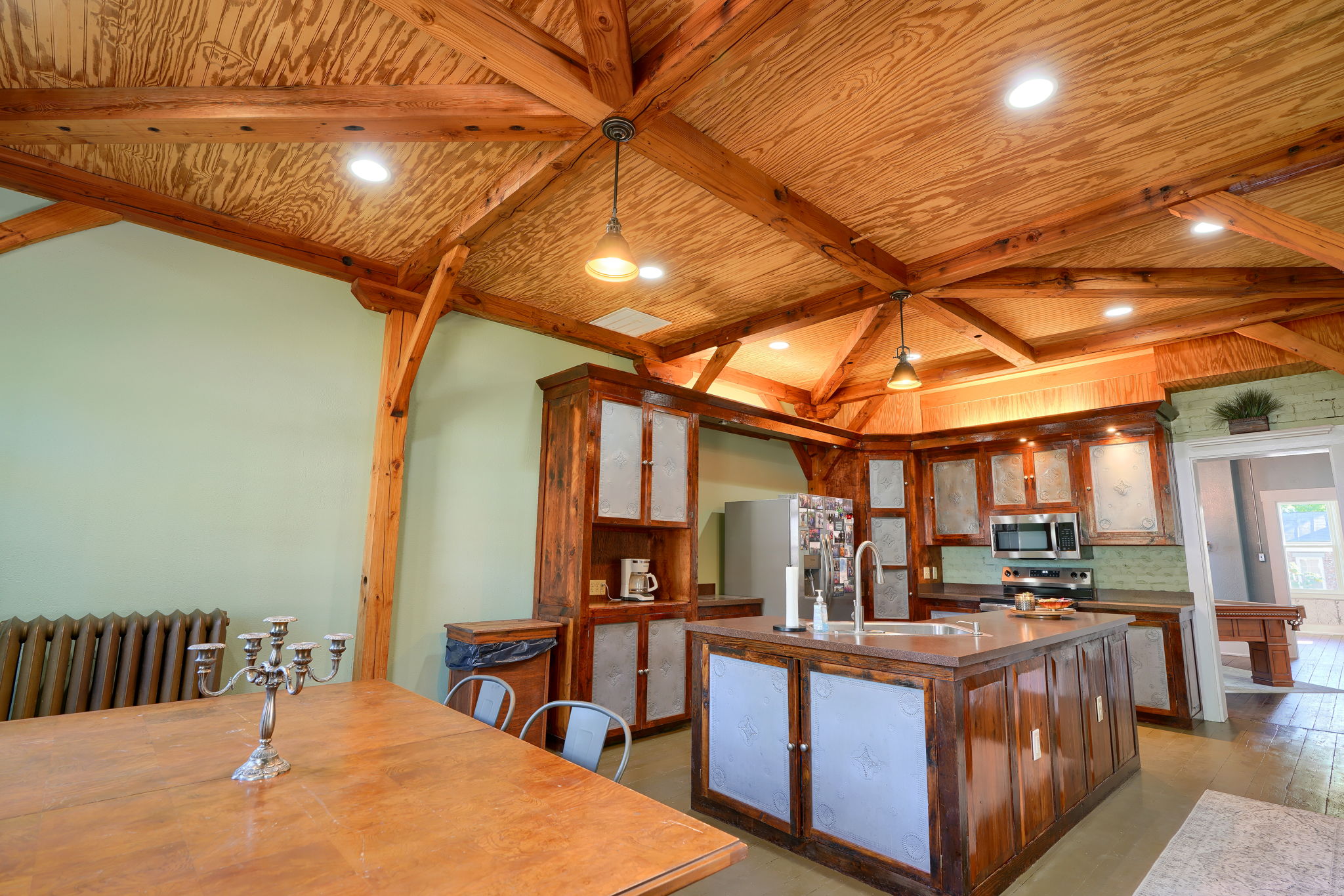170 Vine St (54)