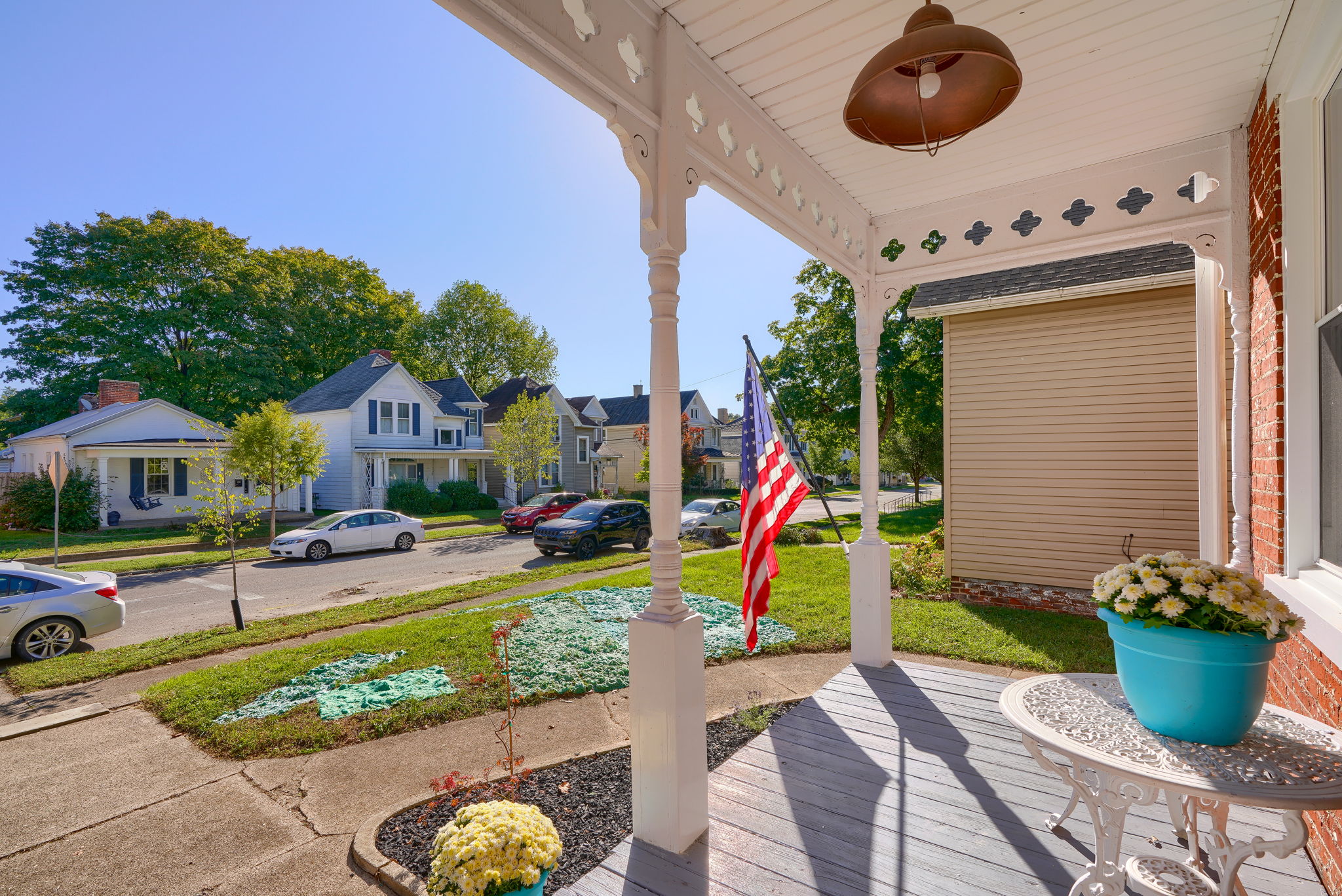 170 Vine St (93)