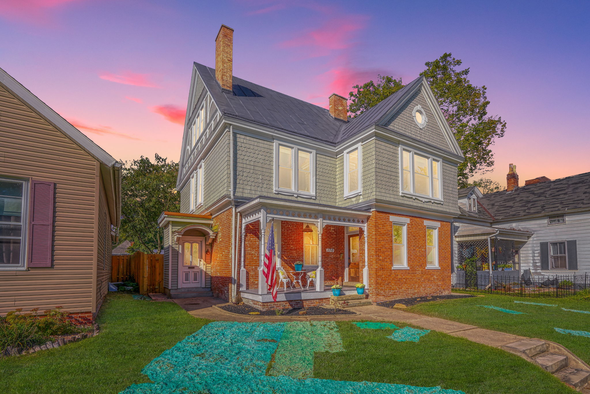 170-172 Vine St Virtual Twilight
