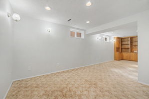  Photo 49