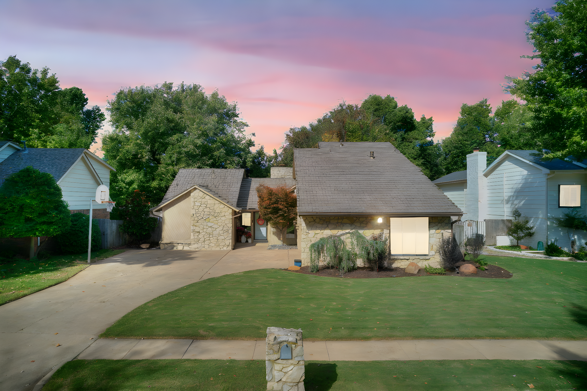 1700 Barwick Dr-67 day to dusk.jpeg