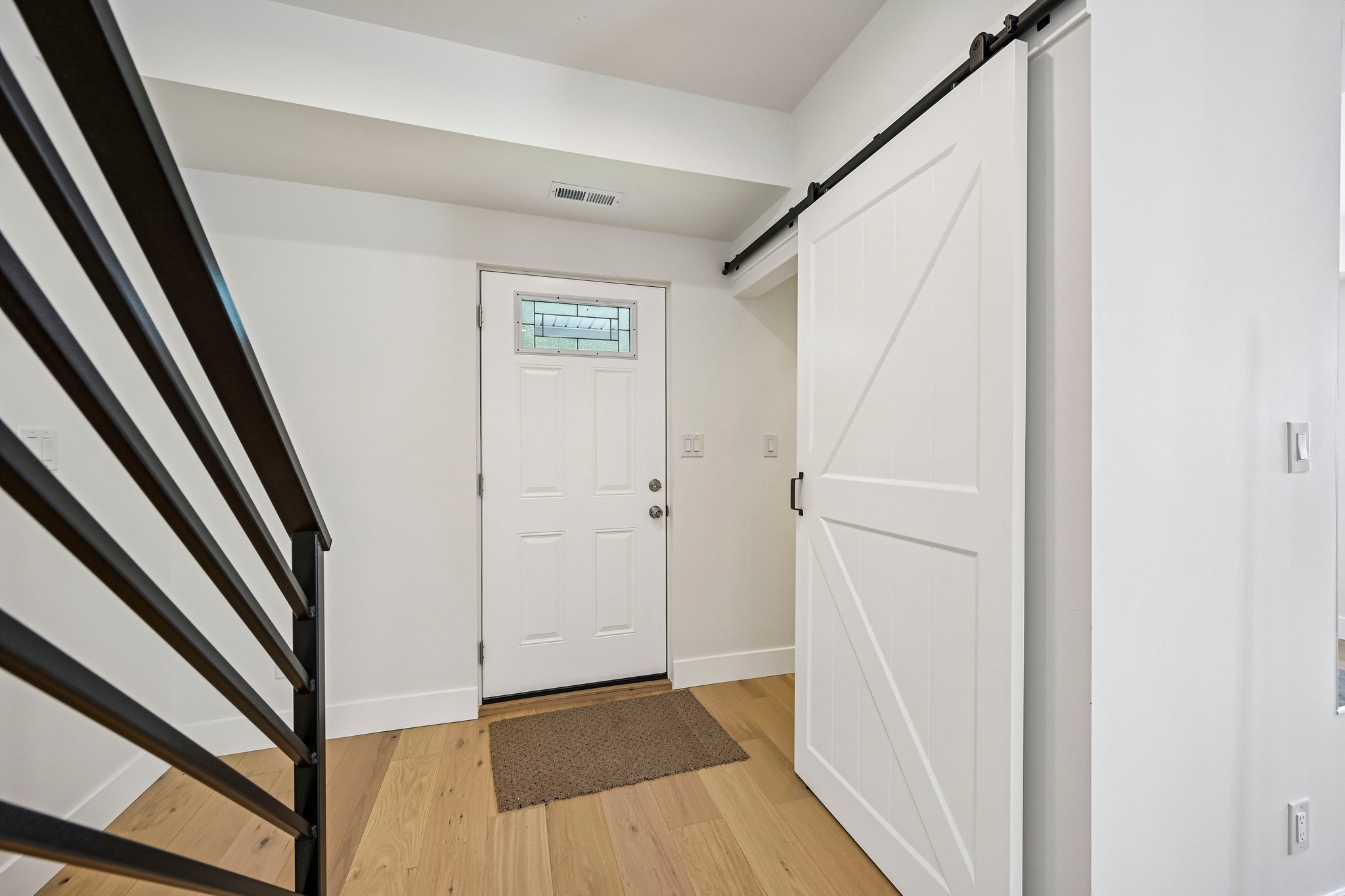 Beech Ave-S0508-005.jpg