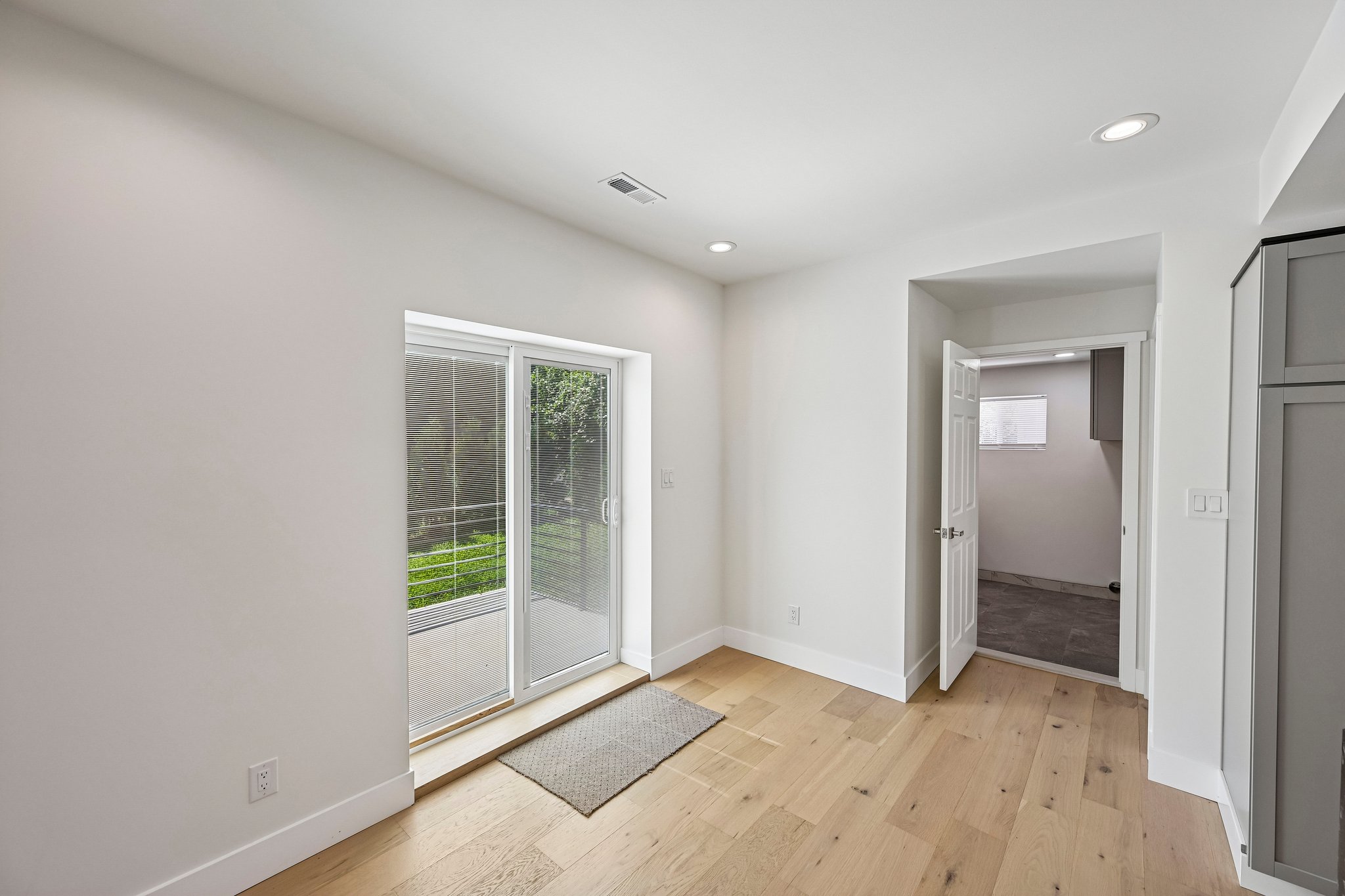Beech Ave-S0508-018.jpg