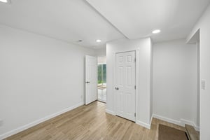 Beech Ave-S0508-030.jpg