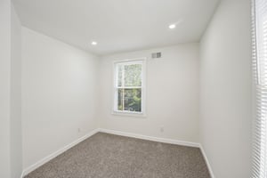Beech Ave-S0508-043.jpg