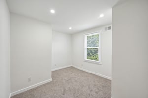 Beech Ave-S0508-046.jpg