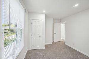 Beech Ave-S0508-048.jpg