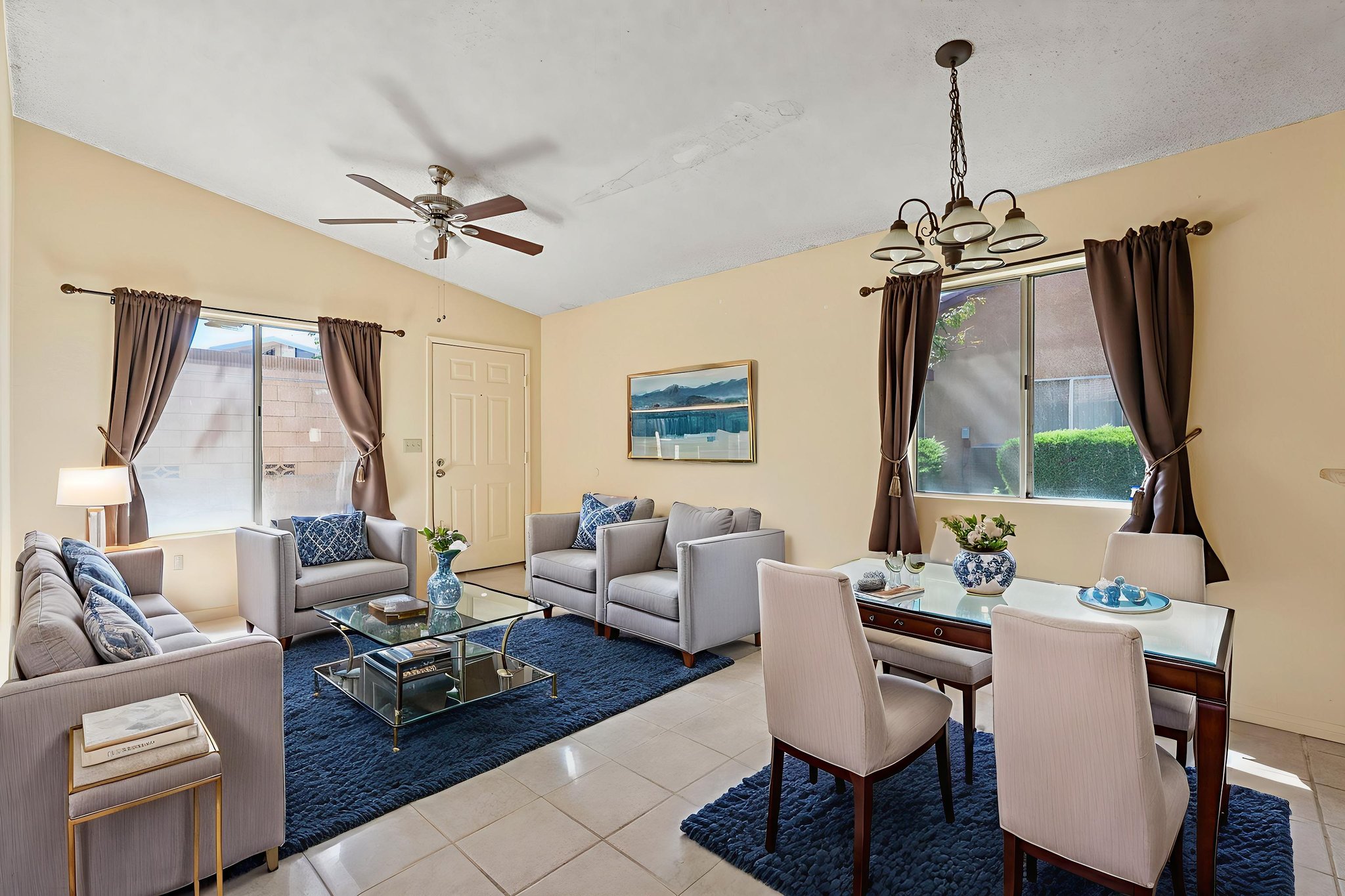 DSC06630 virtually staged.jpeg