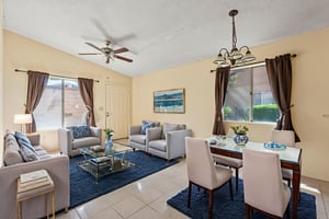 DSC06630 virtually staged.jpeg