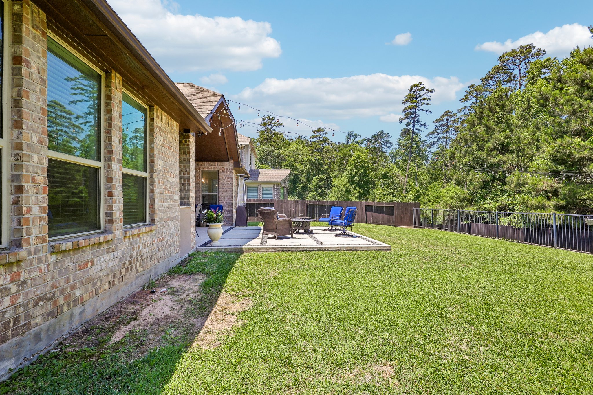 Graystone Hills Dr-S1505-047.jpg