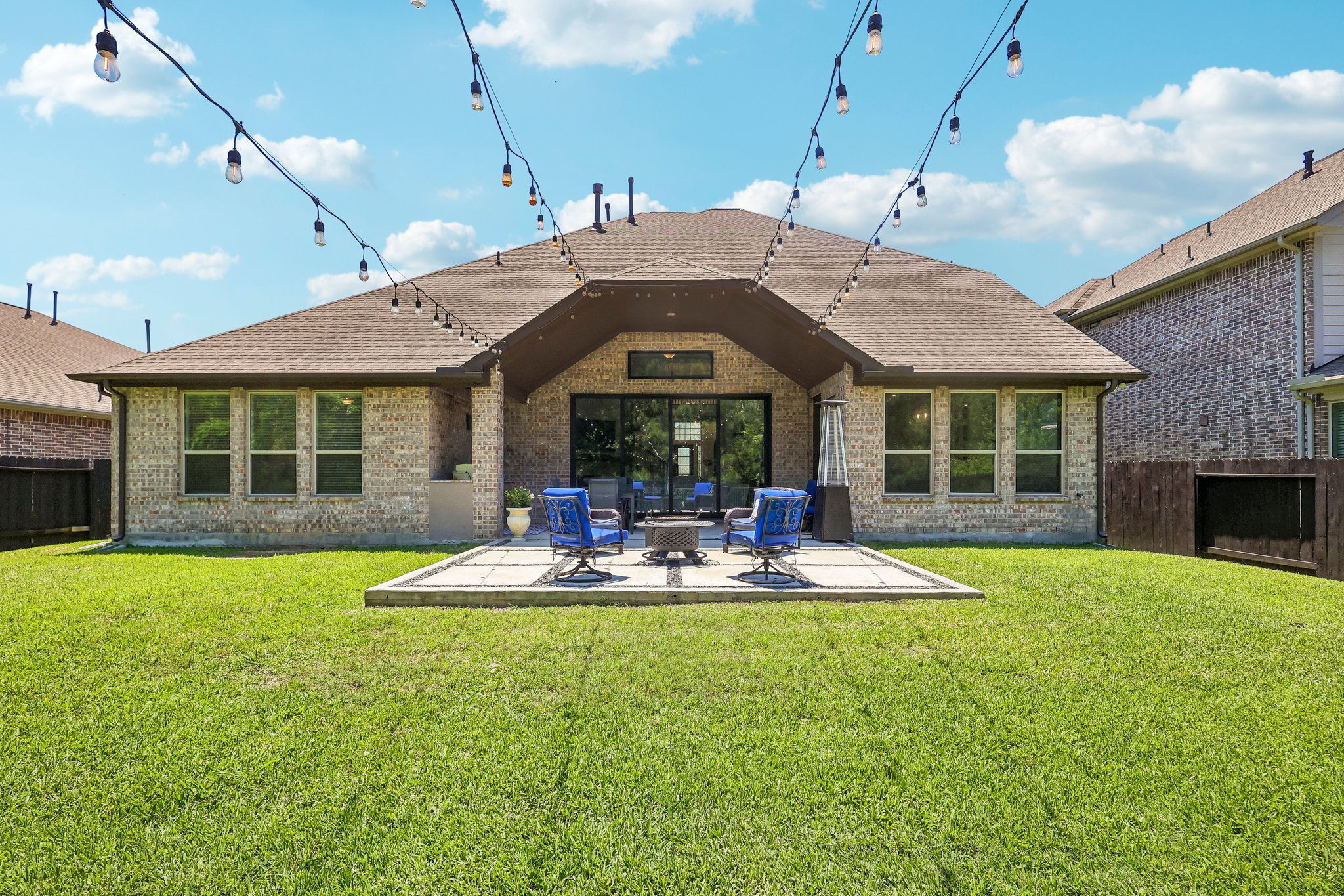 Graystone Hills Dr-S1505-049.jpg