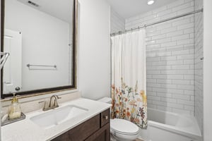Graystone Hills Dr-S1505-041.jpg