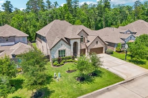 Graystone Hills Dr-S1505-054.jpg