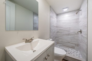 Bathroom2a