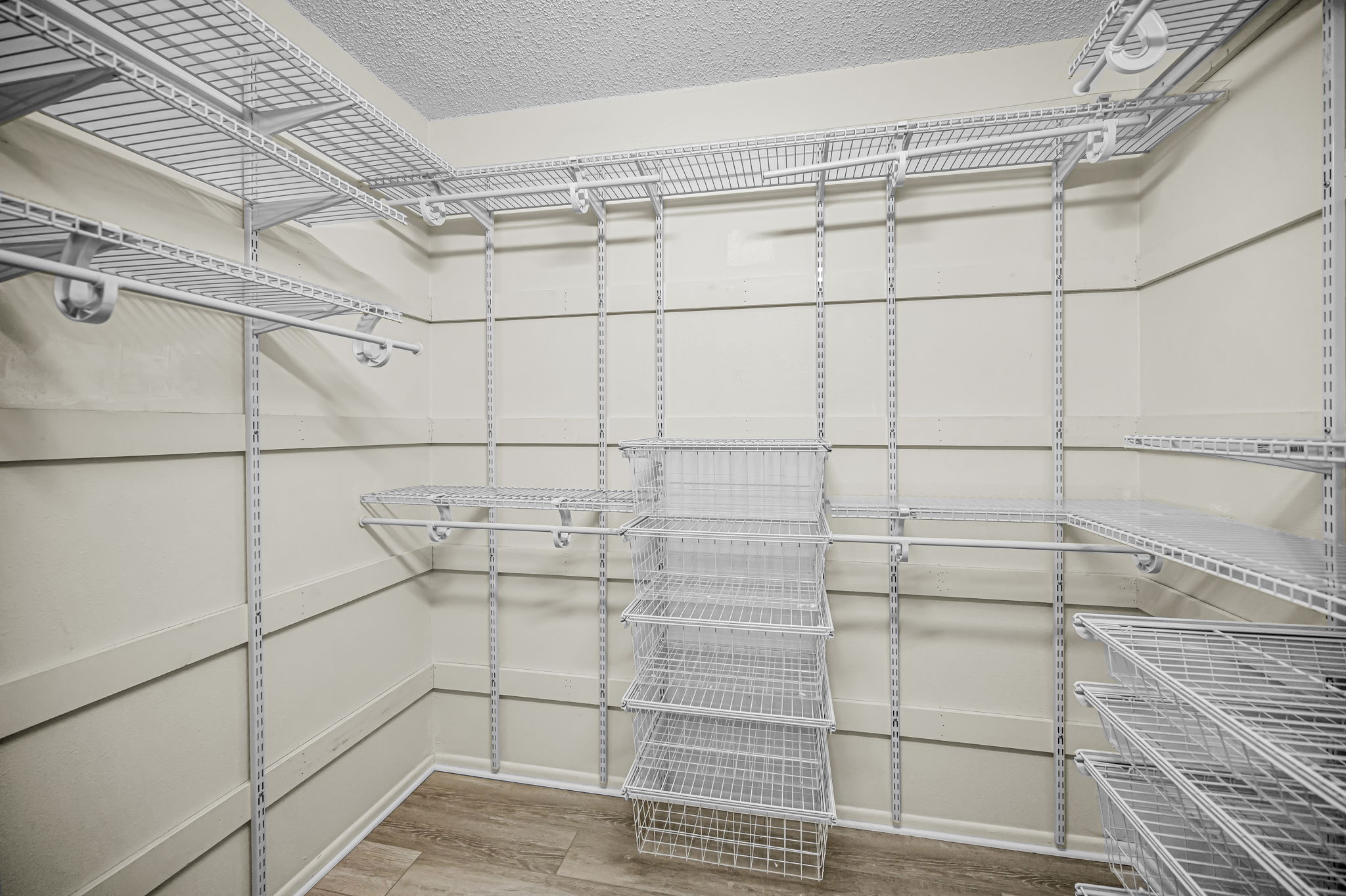 Primary Bedroom Walk-in Closet