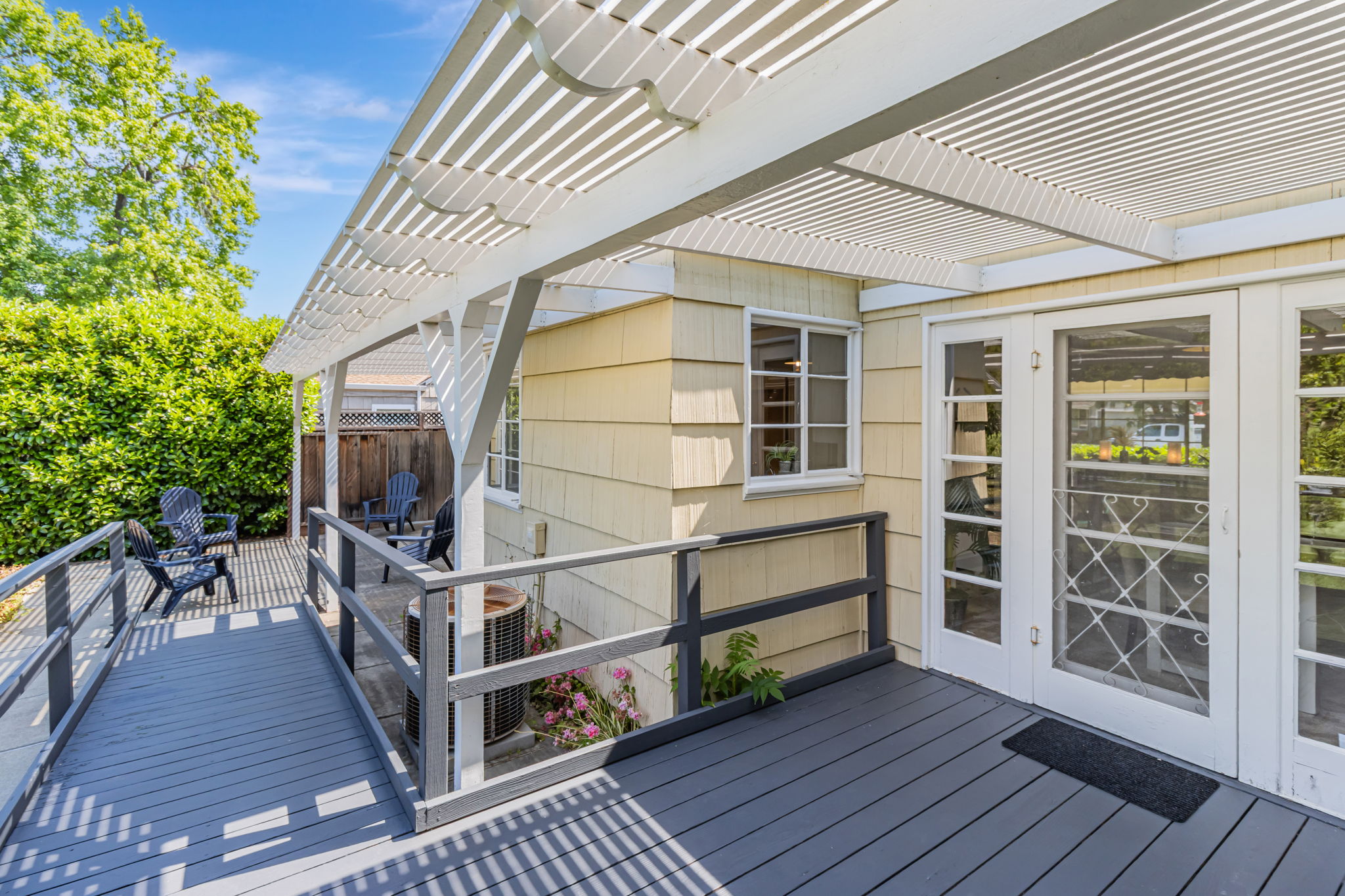 030_ 1700 Parkhills Ave  Los Altos